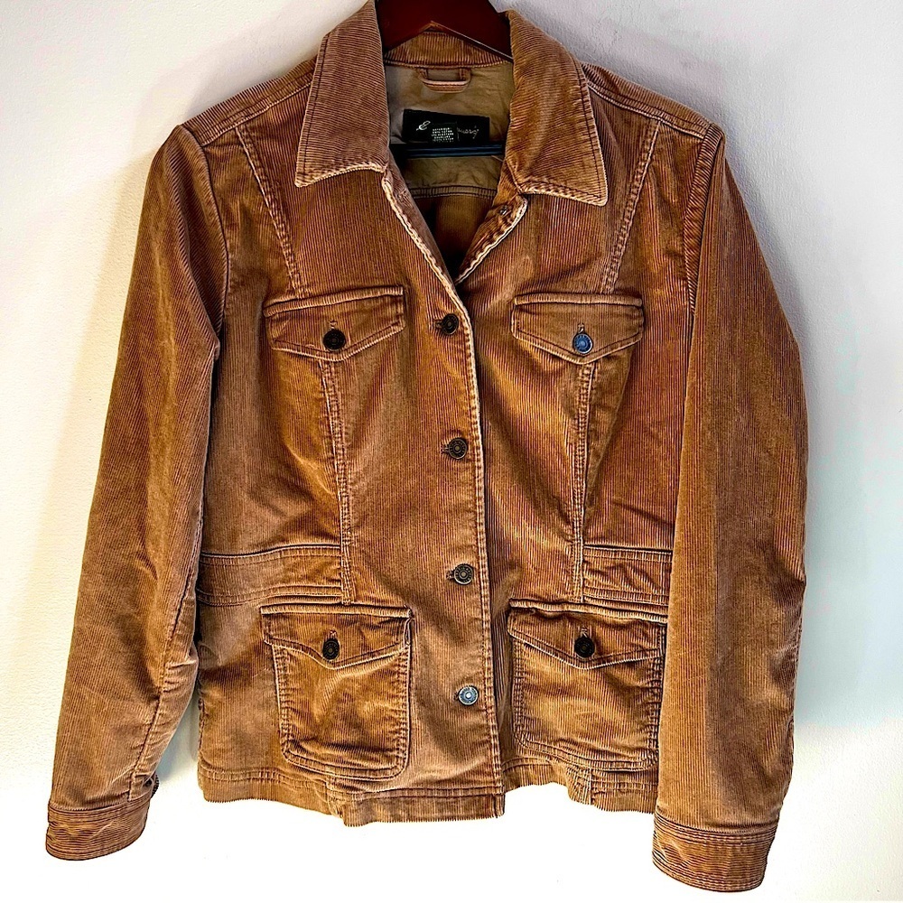 Eddie Bauer Women’s camel tan corduroy jacket. Sz petite large retro grunge coat